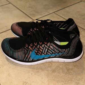 Nike Free 4.0 Flyknit.